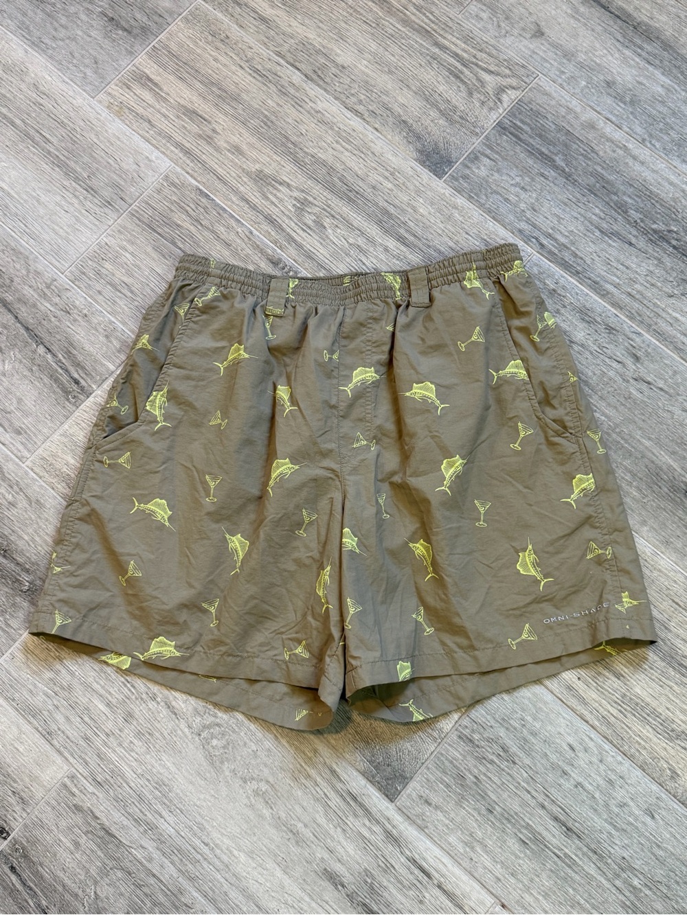 Columbia Swim Shorts Men's Medium Beige Fish Omni Shade Drawstring Medium